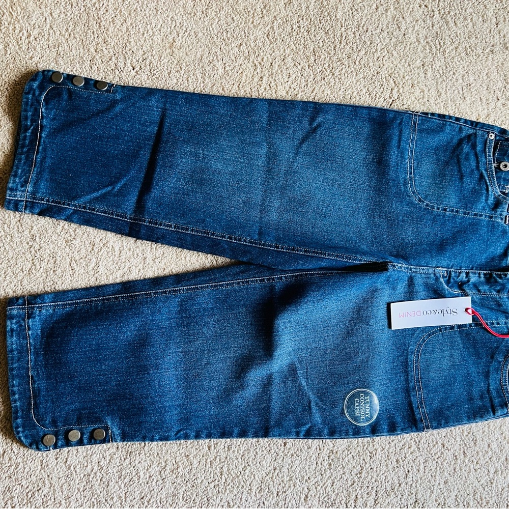 Sz 4 NWT Capris Style & Co